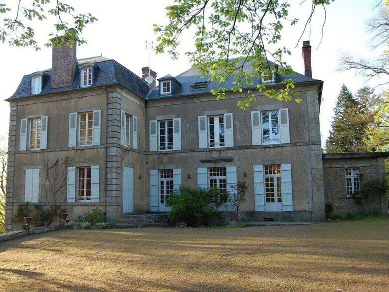 Bed & Breakfast La Grande Maison Du Morvan