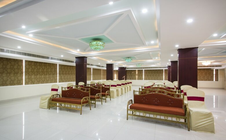 Hotel Oyo 6661 Aurum Abode