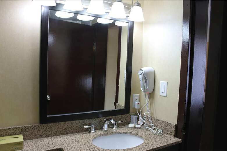 Versatile Inn Hotel