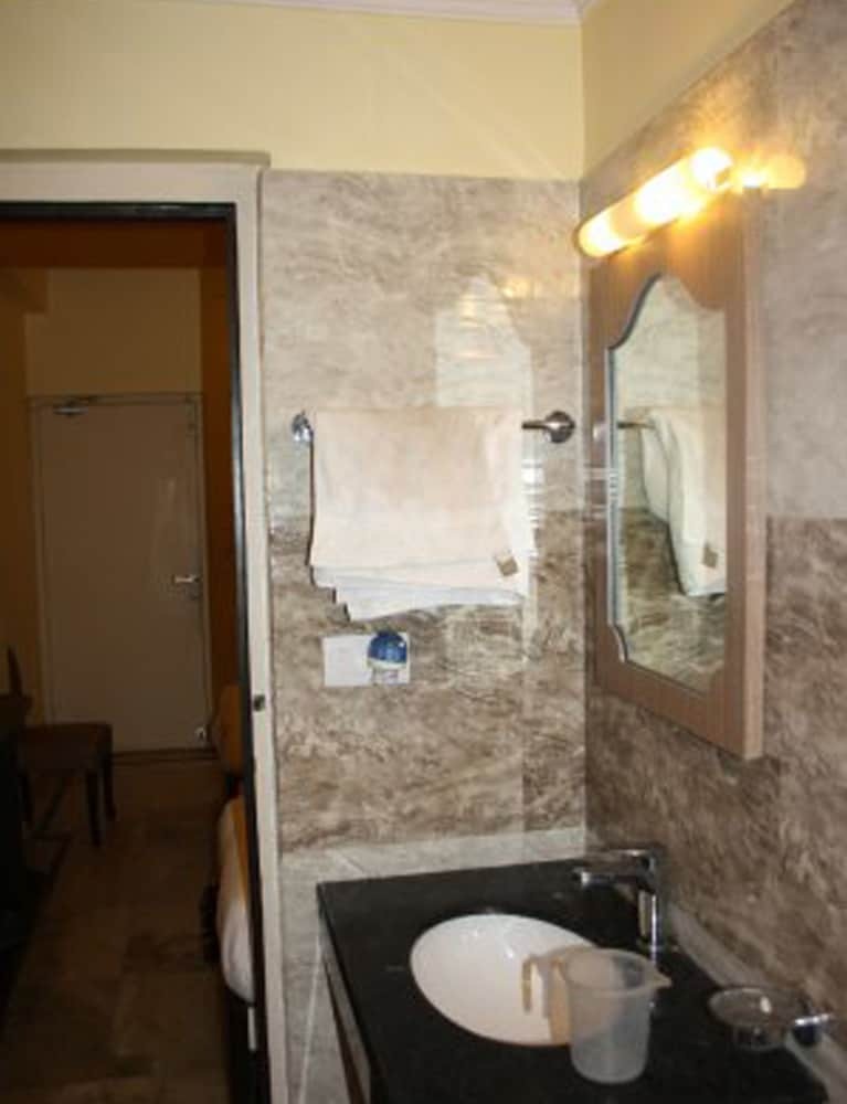 Hotel Sita Sharan