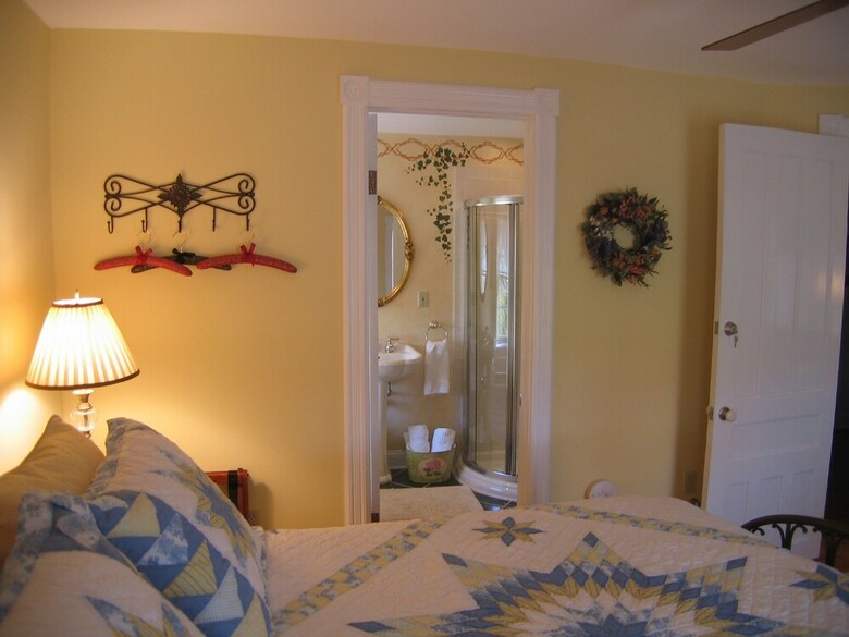 Maple Shade Bed & Breakfast