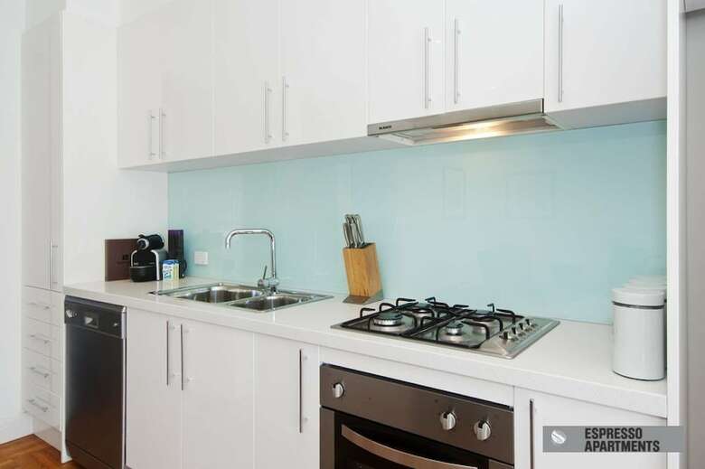 Caulfield Executive Apartment