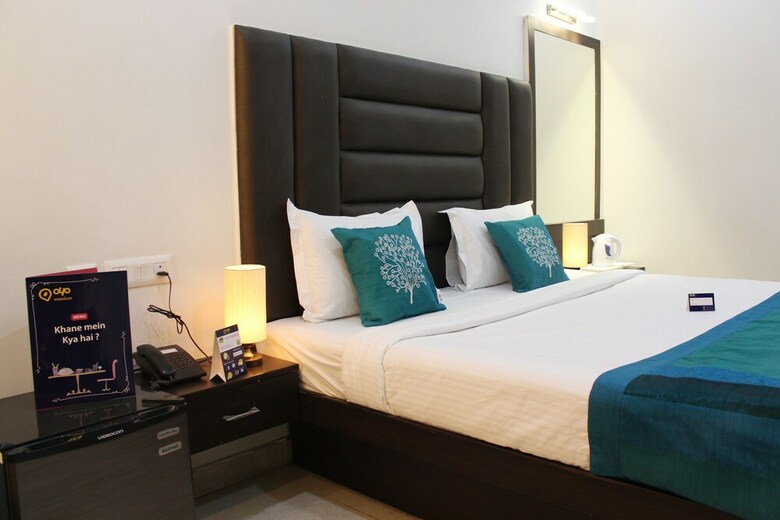 Oyo 1493 Hotel Madhushrie