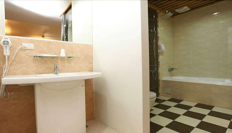 Bed & Breakfast Beauty Home