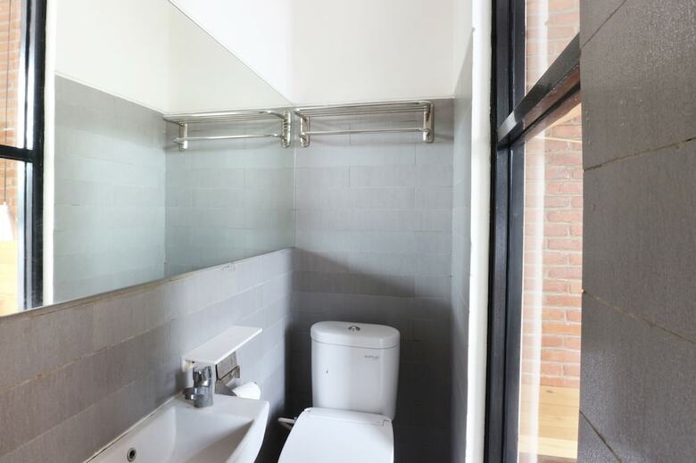 Hotel Urbana Homes