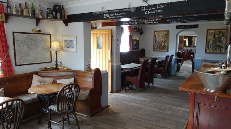 Posada The Furze Bush Inn