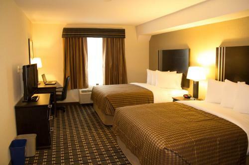Hotel Sigma Inn & Suites