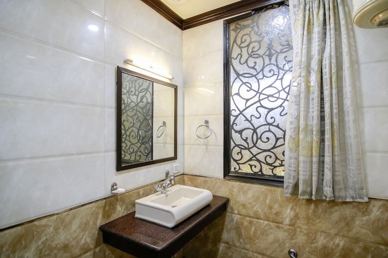 Bed & Breakfast Sirohi House