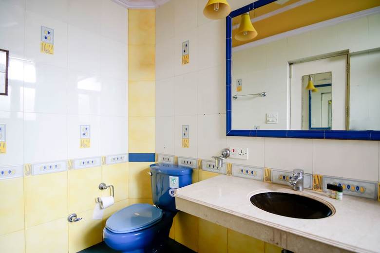 Bed & Breakfast Sirohi House