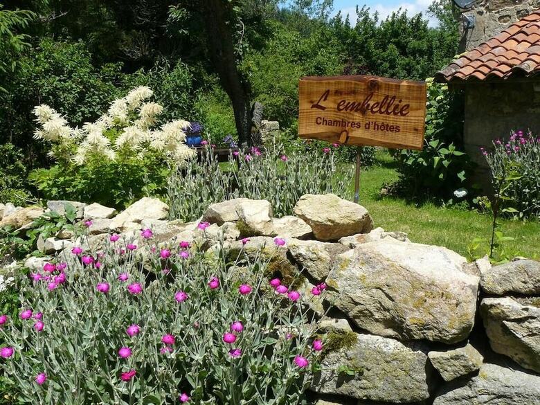 Bed & Breakfast Chambres D'hotes L'embellie