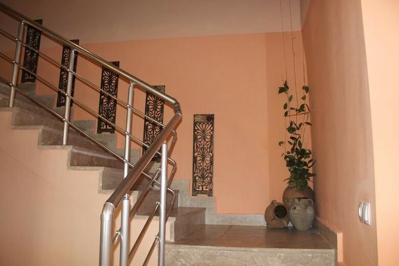 Hostal Old Yerevan Hostel & Tours