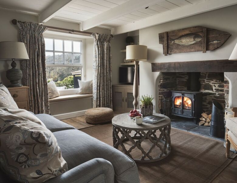 Waterside Holiday Cottages