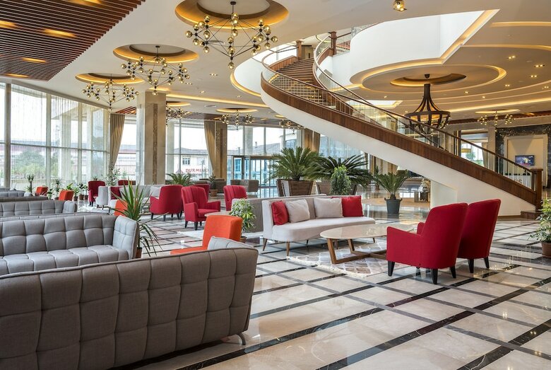 Hotel Ramada Plaza By Wyndham Rize