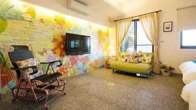Hotel Flower Bed And Breakfast