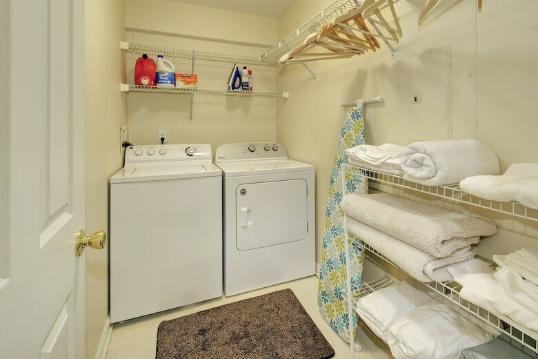 Apartamentos Lux Townhouse Walk To All