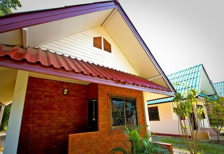 Hotel Waleekarn Resort