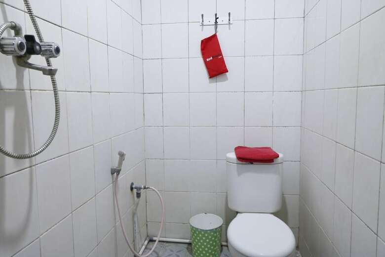 Hotel Reddoorz Plus @ Samratulangi Manado