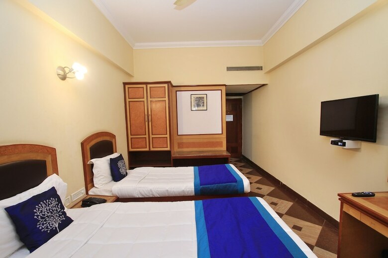 Hotel Aura Inn