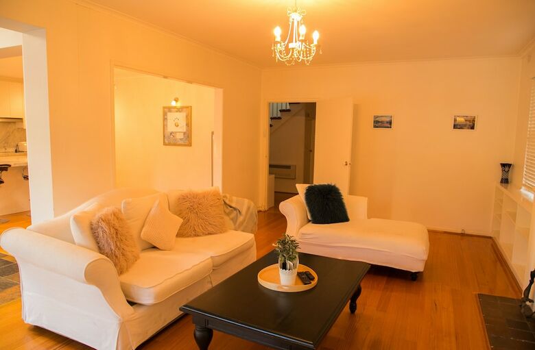 Inner Melbourne Luxury Holiday House