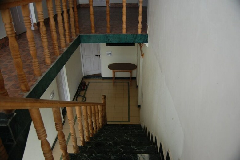 Hotel Calm Holiday Inn