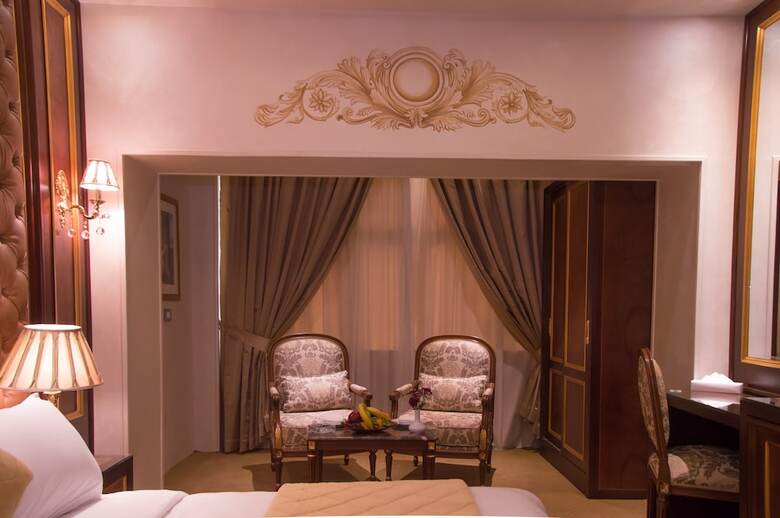 Golden Inn Hotel