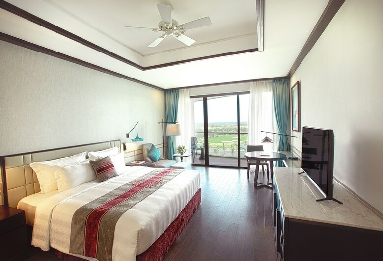 Hotel Vinpearl Resort & Golf Nam Hoi An