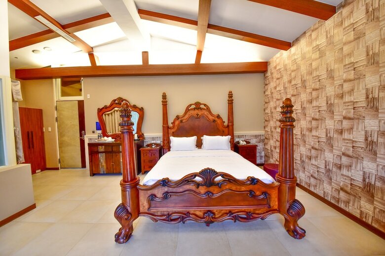 Bed & Breakfast Stream Of Praise