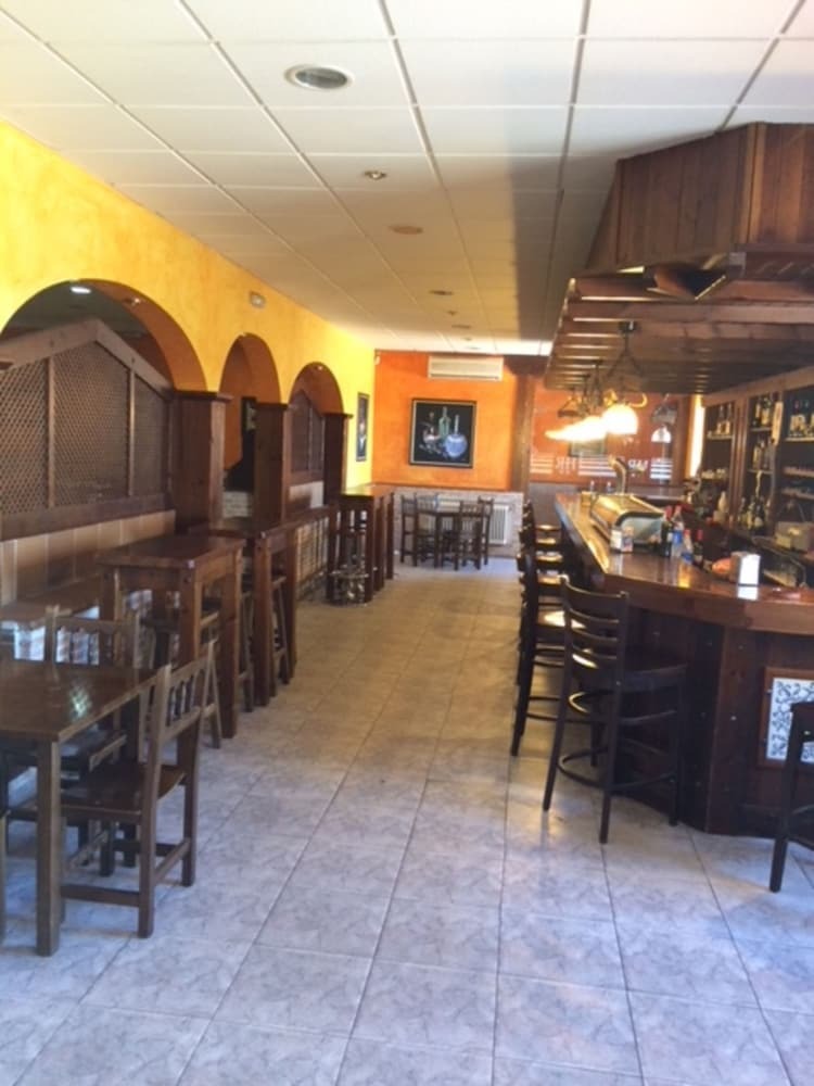 Hostal La Hacienda Del Casar