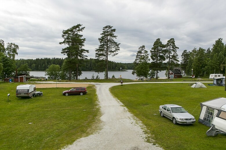 Uskavig�rden
