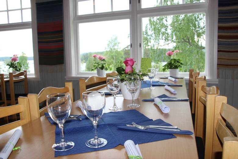 Uskavig�rden