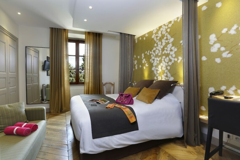 Hotel Ch�teau Chapeau Cornu