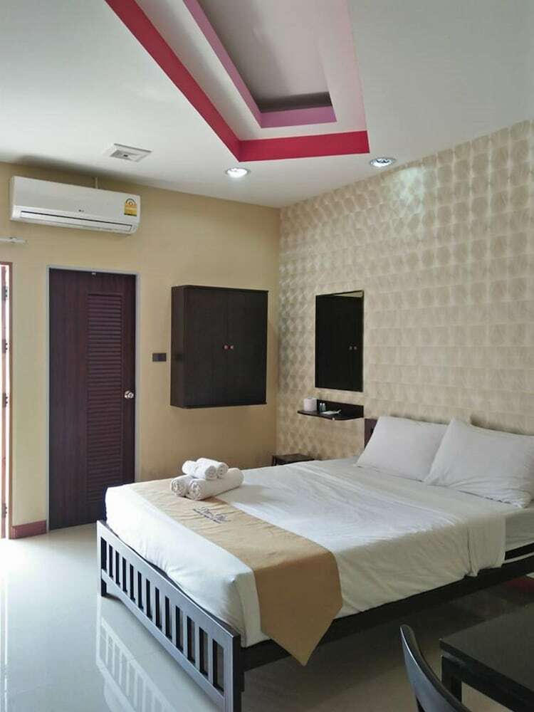 Subpaisarn Hotel