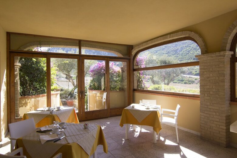 Agroturismo Agriturismo Sa Rocca