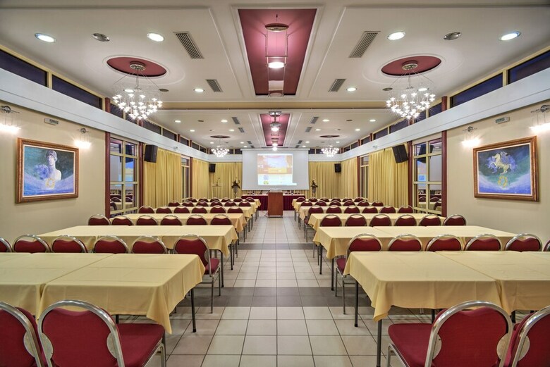Angelika Pallas Hotel