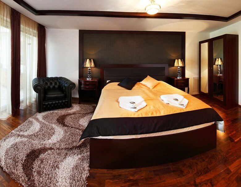 Lux Hotel Onyx