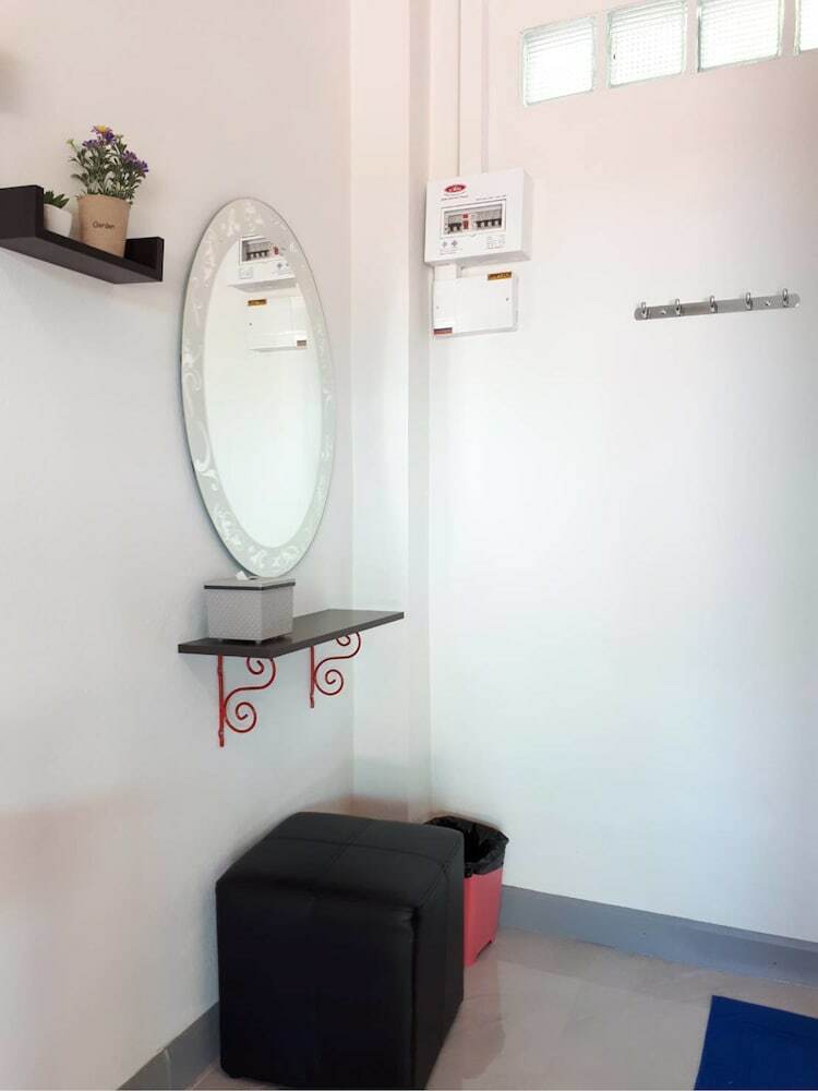 Hotel Baan Bhuriwat Kiriwong