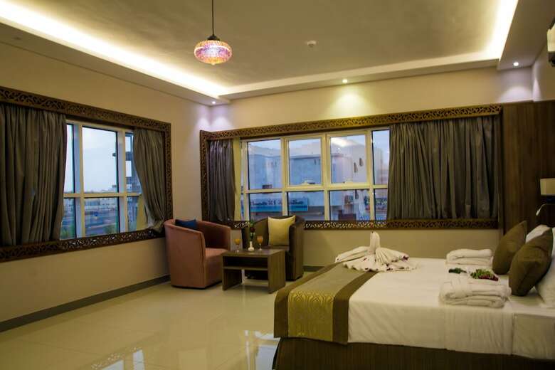 Gold Hotel