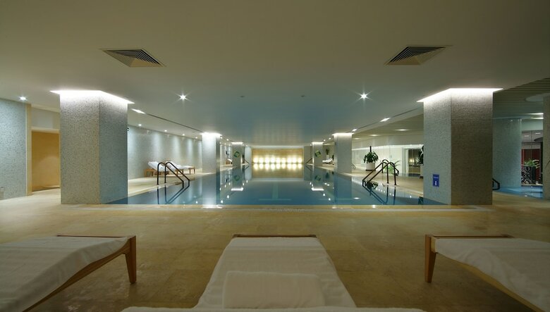 The Lake View Hotel Beijing