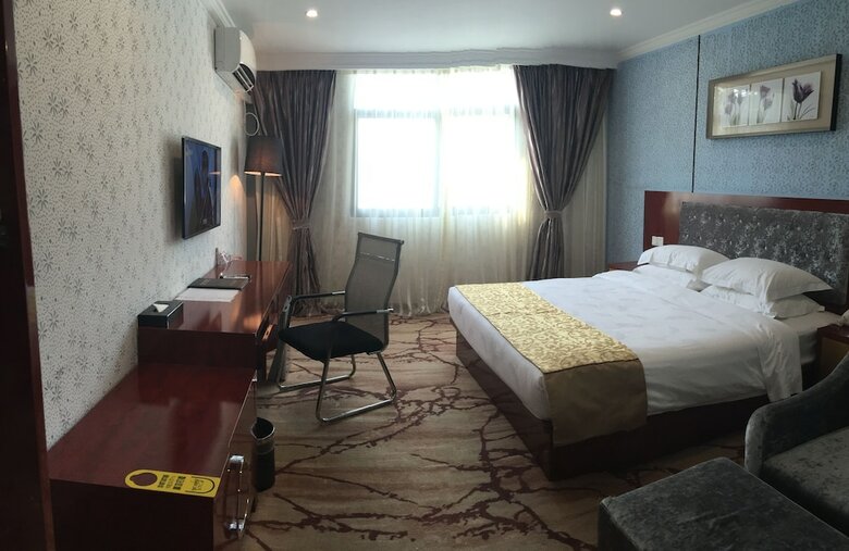 Apollo Hotel