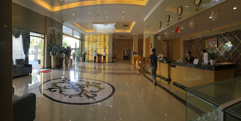 Apollo Hotel