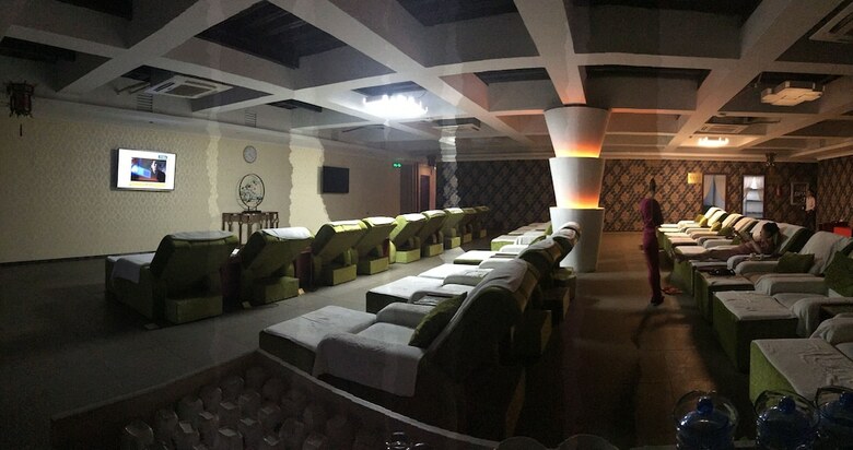 Apollo Hotel