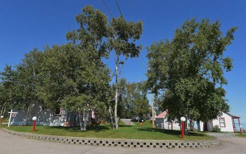Motel Chalets Bo-fleuve Evangeline