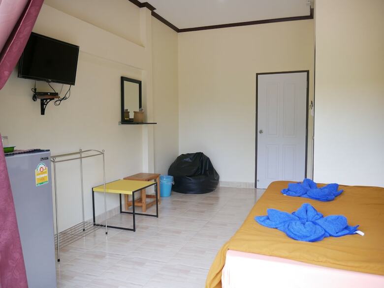 Hotel L.o.m. Resort