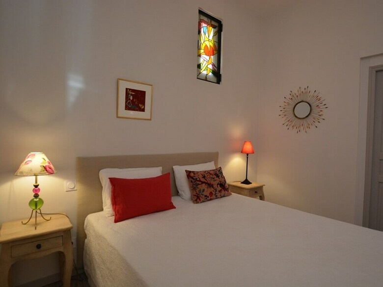 Bed & Breakfast La P�nesais
