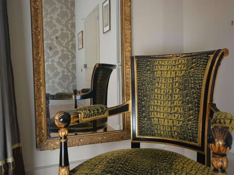 Bed & Breakfast La P�nesais