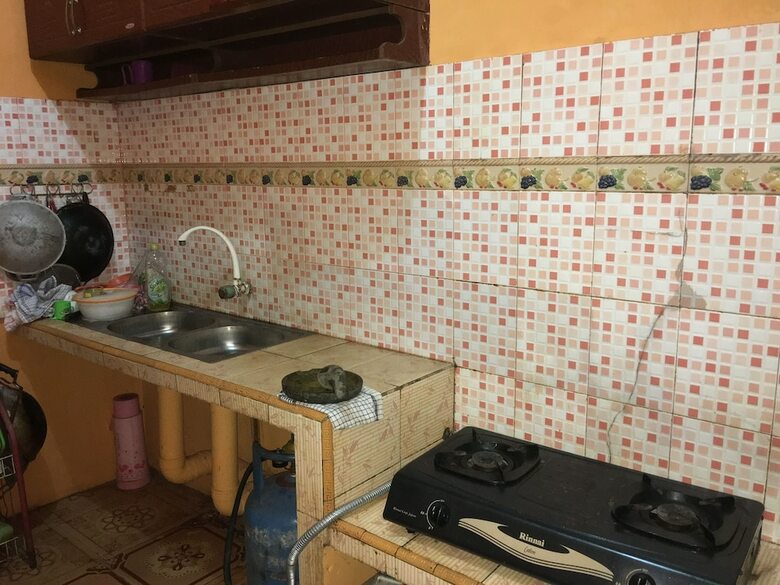 Hotel Aini Homestay Ternate