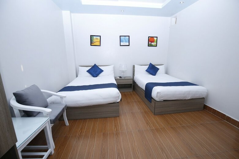 Hostal Cat Ba Central Hotel II - Hostel