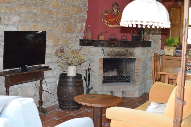 Agroturismo La Casona de Quintes