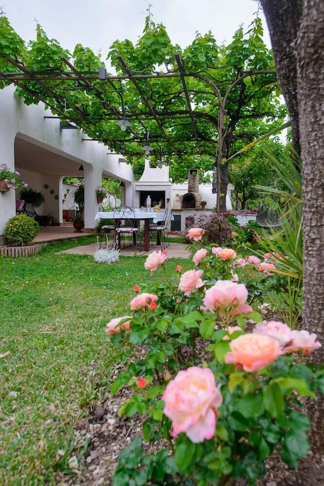 B&B Li Fringi