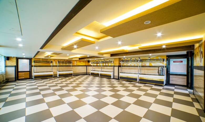 Hotel Treebo Trend Rajathadri Palace